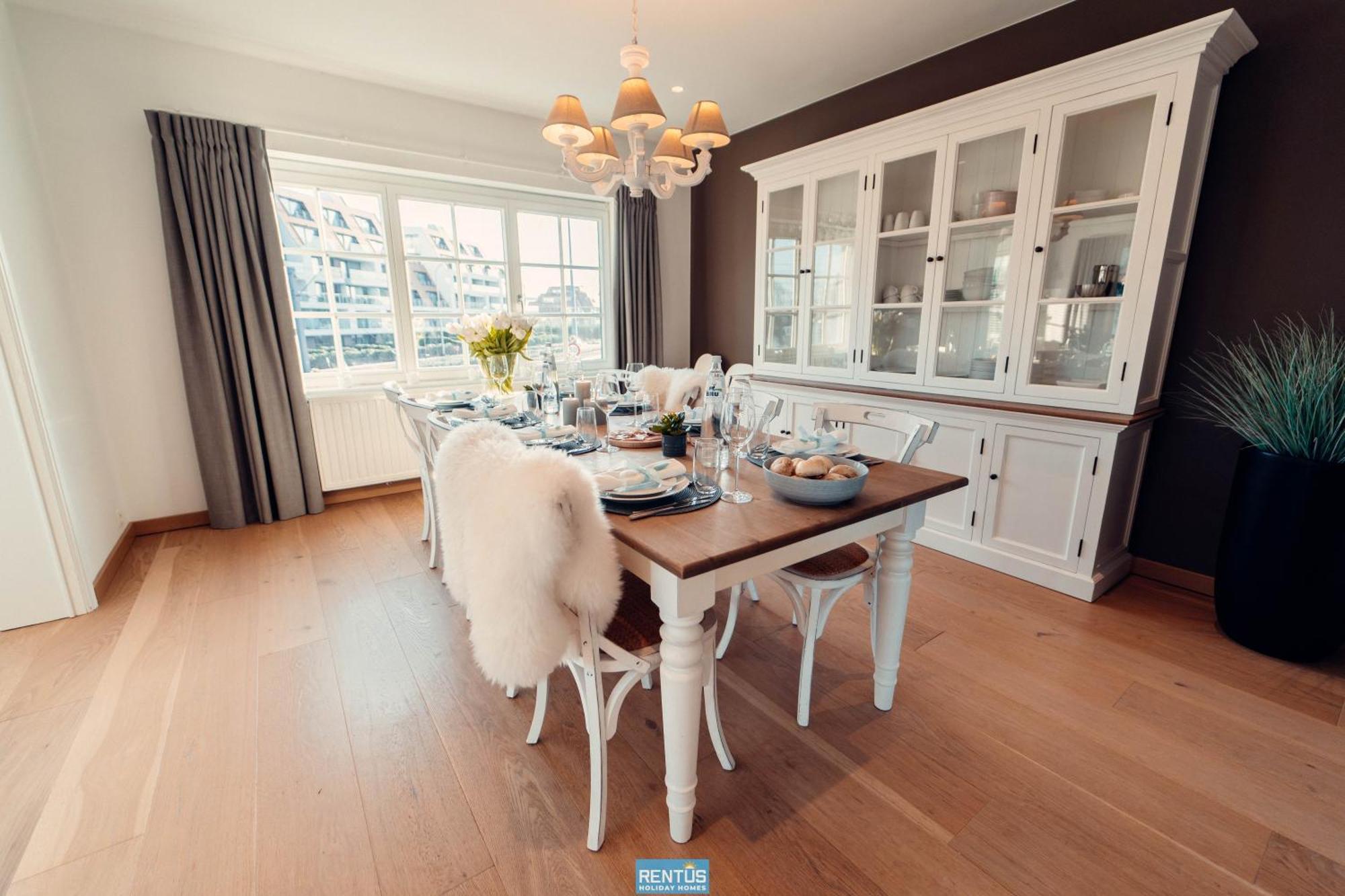 Villa Promenade - Luxuriously Apartment For 8 People Нюпорт Екстериор снимка