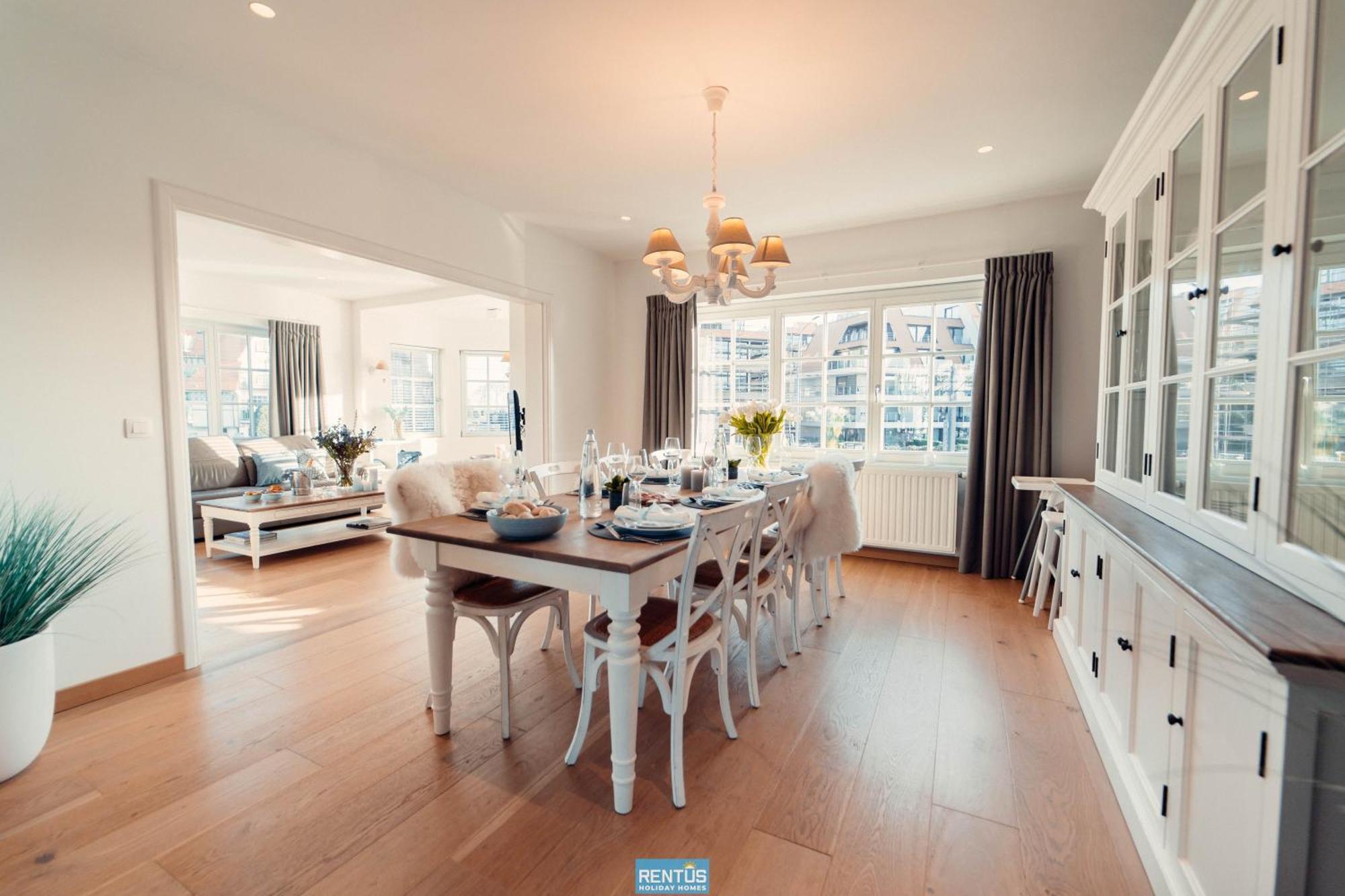 Villa Promenade - Luxuriously Apartment For 8 People Нюпорт Екстериор снимка